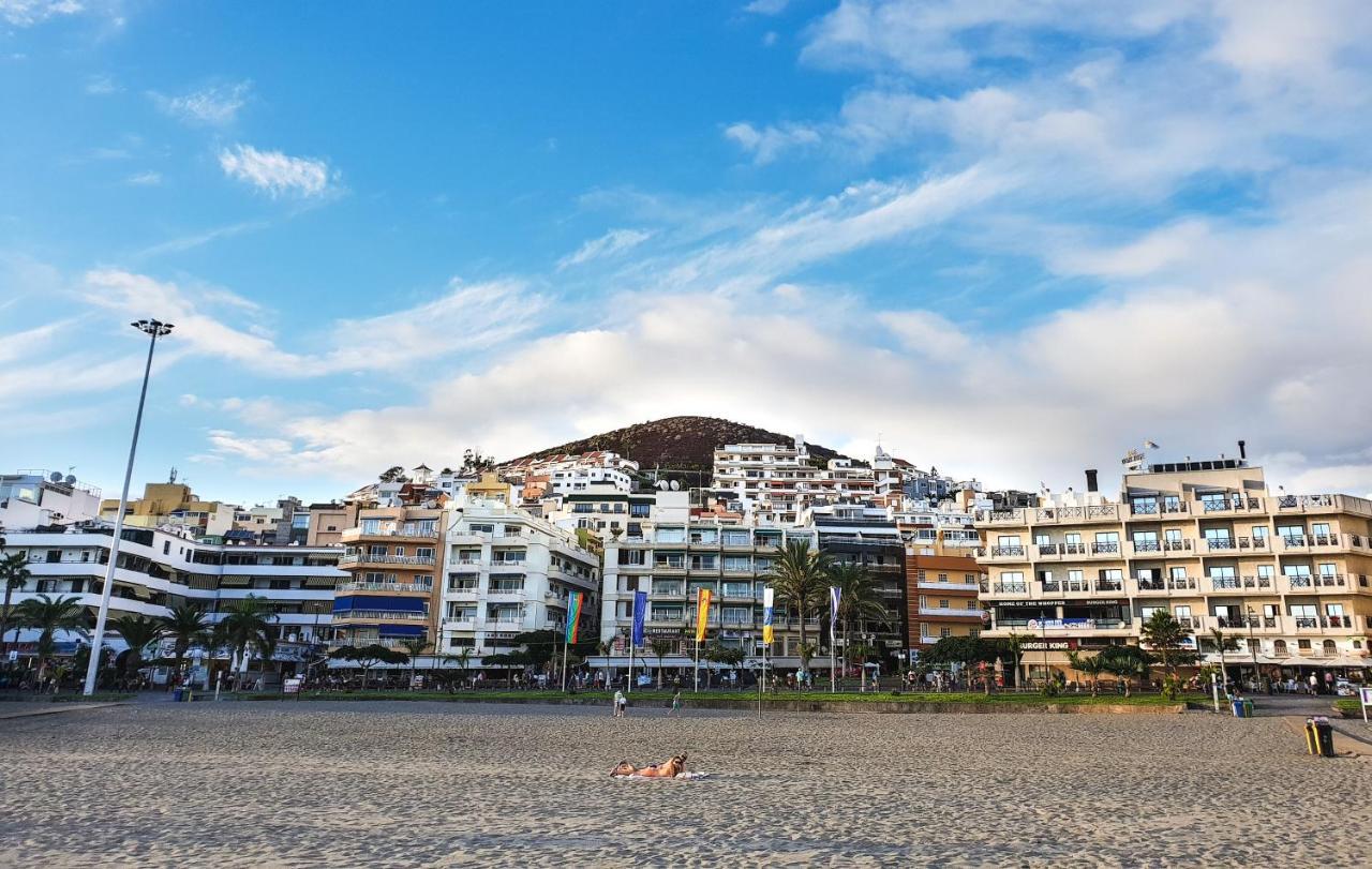 La Maricita Cristianos - Beach Front & Sea View Apartment Los Cristianos  Exterior photo